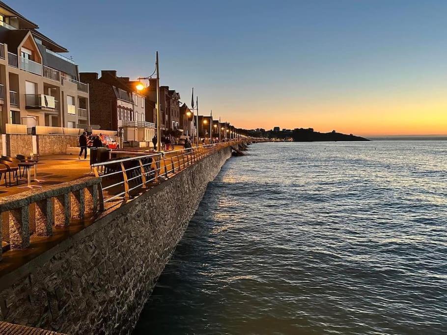 Grande Maison Neuve A 100 M De La Casa vacanze *